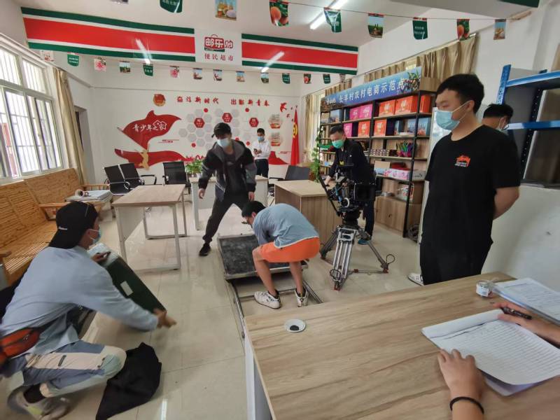 追星女孩心理学分析报告：陵川县广告片拍摄公司揭秘饭圈应援式传播逻辑